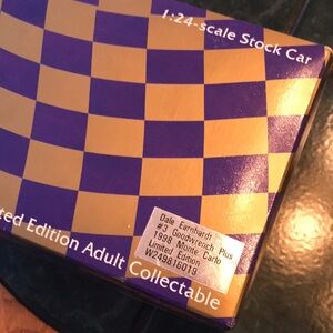 Earnhardt 1998 Limited Edition Adult Collectable